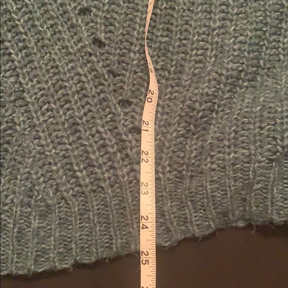 American Eagle sweater - Picture 5 of 5